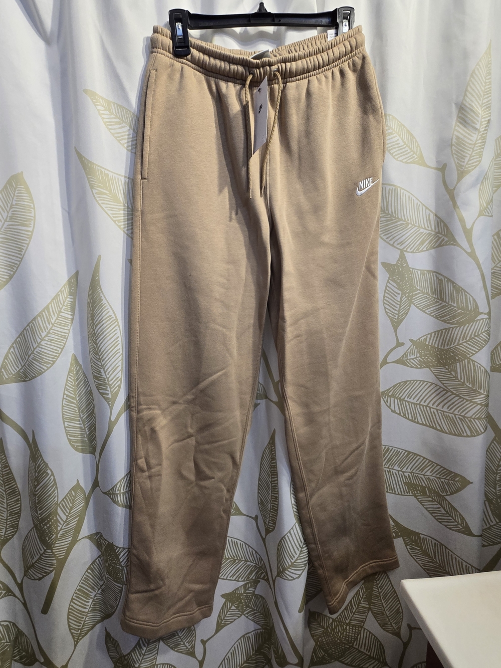 Nike Men's Tan Fleece Jogger Pants